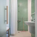 Dazzling Minimalist One Bedroom Appartement *