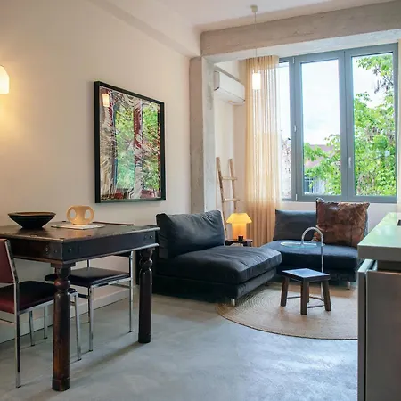 Dazzling Minimalist One Bedroom Appartement Sofia